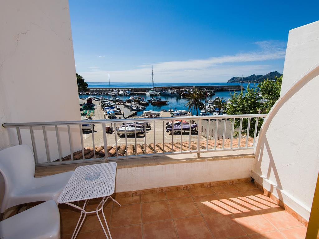 Hostal Cala Ratjada Екстер'єр фото