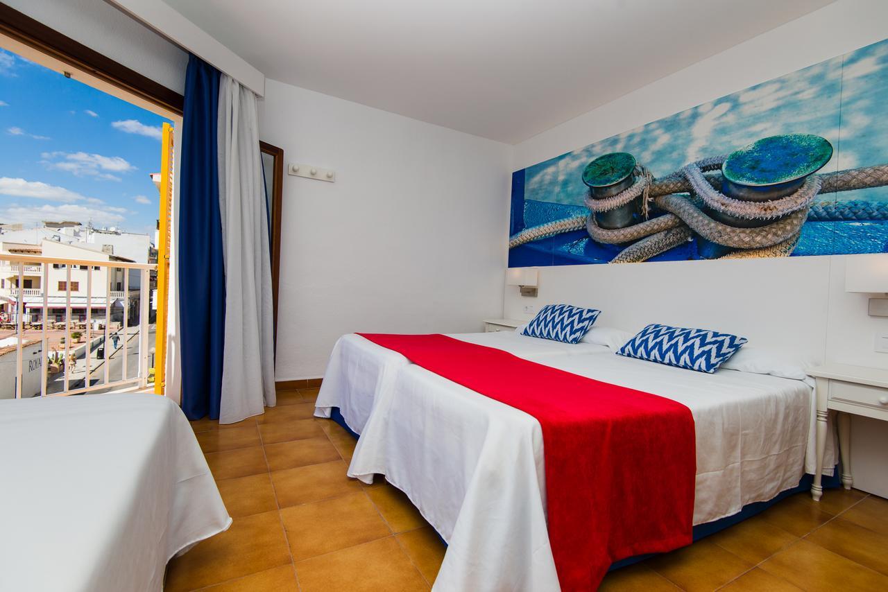 Hostal Cala Ratjada Екстер'єр фото