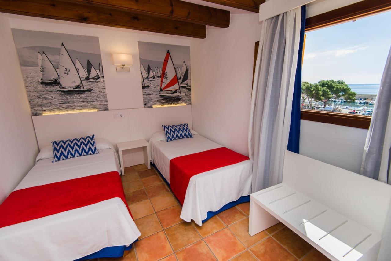 Hostal Cala Ratjada Екстер'єр фото