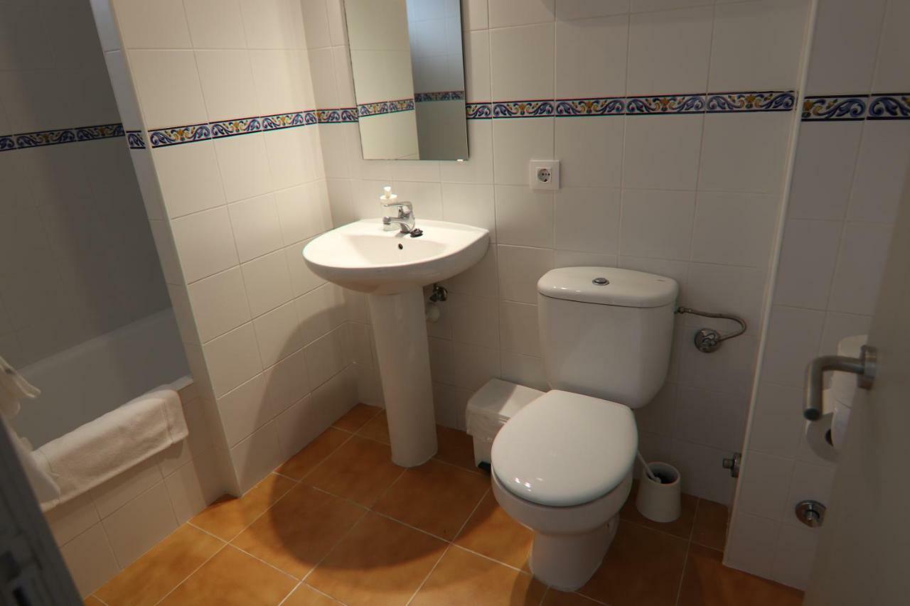 Hostal Cala Ratjada Екстер'єр фото