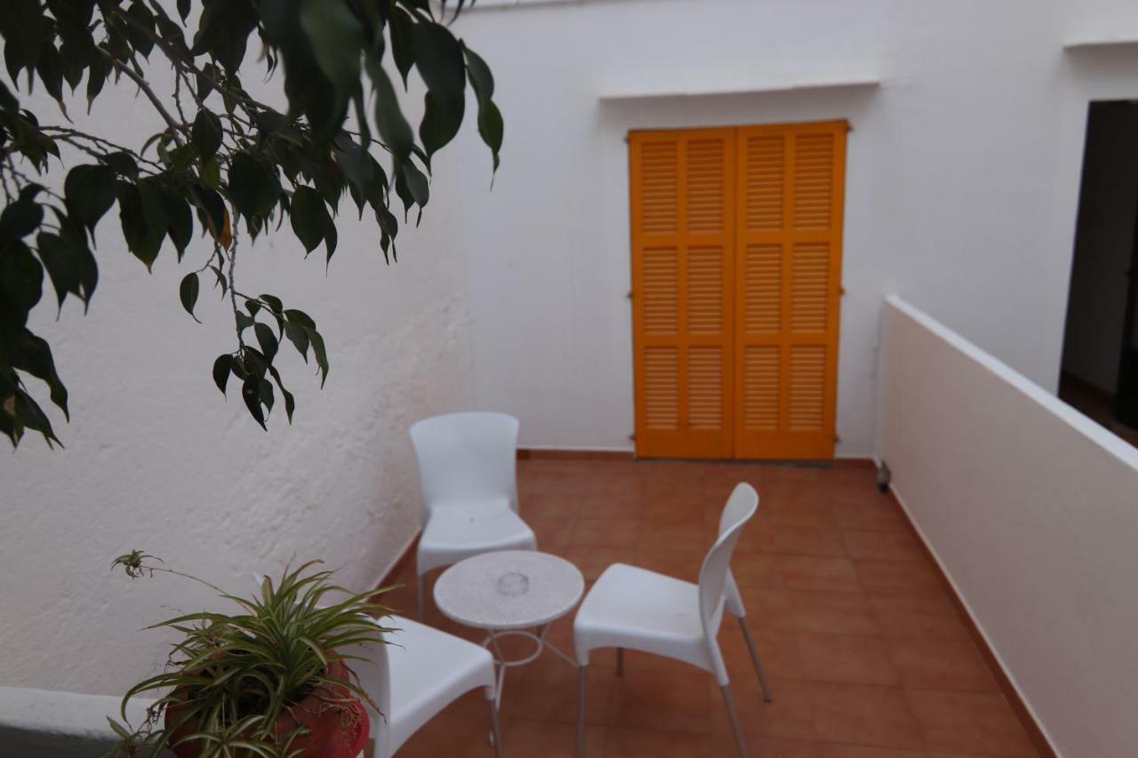 Hostal Cala Ratjada Екстер'єр фото